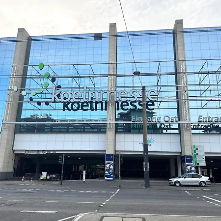 Koeln- Pulheimer Hof 90 Διαμέρισμα Pulheim