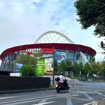 Koeln- Pulheimer Hof 90 *