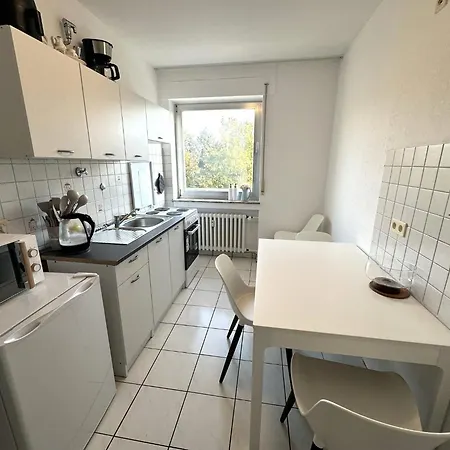 Koeln- Pulheimer Hof 90 Διαμέρισμα *